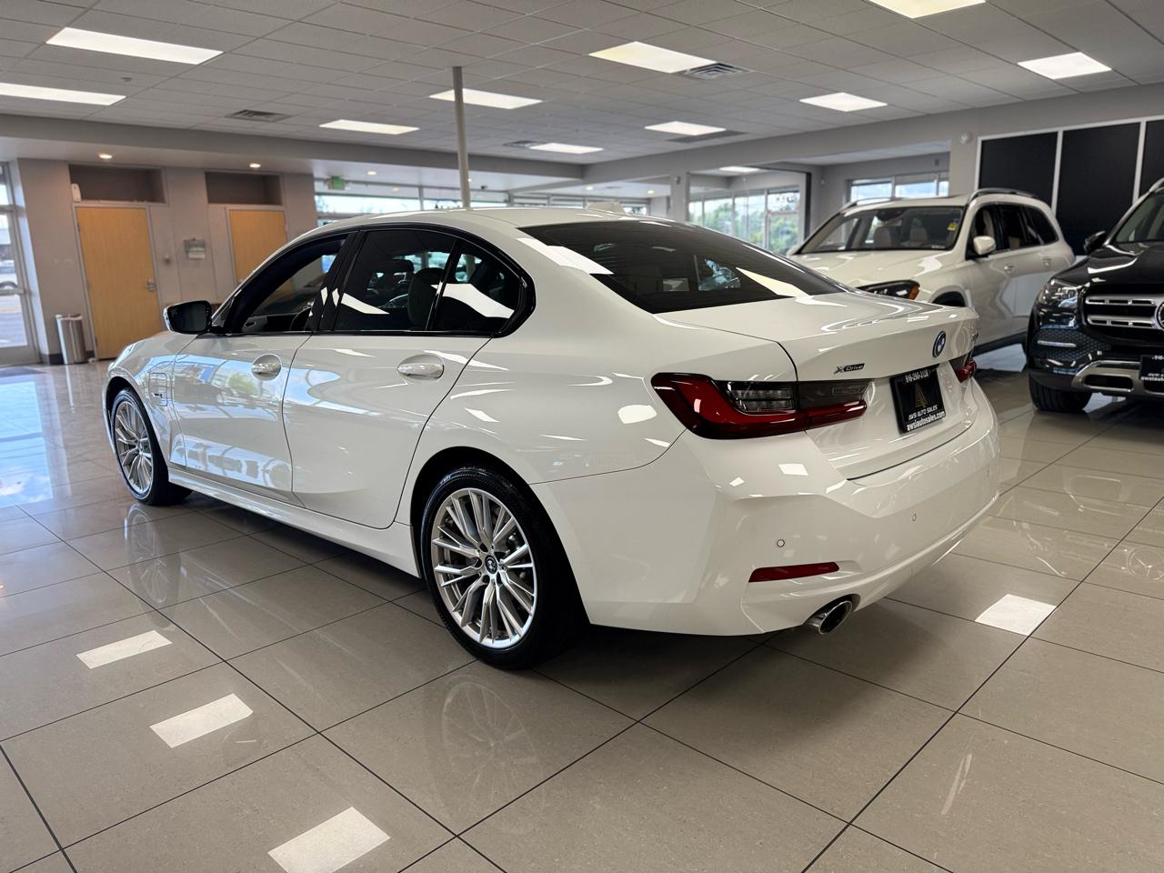bmw 3 series 2023 3MW39FS0XP8D29031 image bmw 3 series 2023 3MW39FS0XP8D29031 image